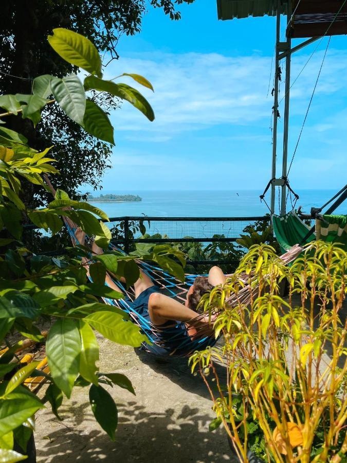 The View Padang, Amazing View, 8 Mins Mentawai Fast Ferry, Cold Beer,Close To Restaurants Dış mekan fotoğraf